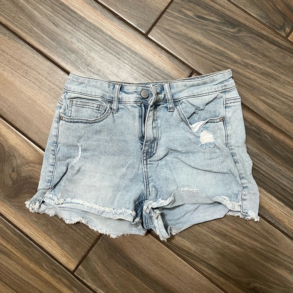 GBG Los Angeles shorts